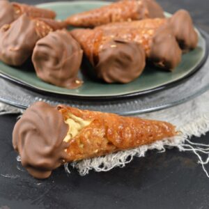 Creme Hoorntjes Mocca per 8 verpakt