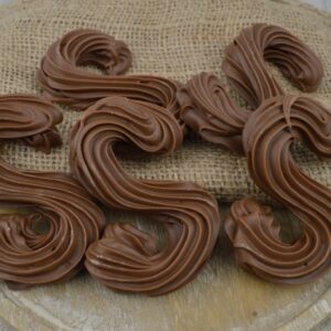 Schoen Letter S, melk