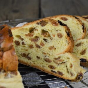 Paasstol zonder spijs en zonder noten, middel 650 gram
